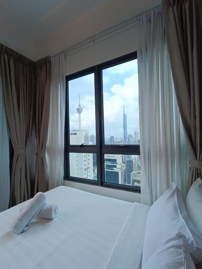 Appartamento Cl 30A Super Kl View Infinity Pool Klcc Kuala Lumpur Esterno foto