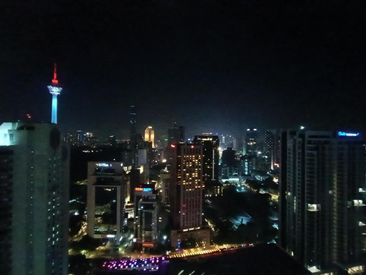 Appartamento Cl 30A Super Kl View Infinity Pool Klcc Kuala Lumpur Esterno foto